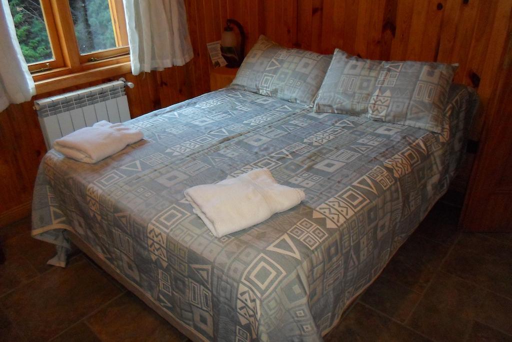 Complejo Hotelero Illihue - Cabanas & Hosteria Junin de los Andes Phòng bức ảnh