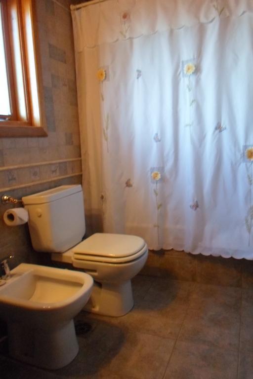 Complejo Hotelero Illihue - Cabanas & Hosteria Junin de los Andes Phòng bức ảnh