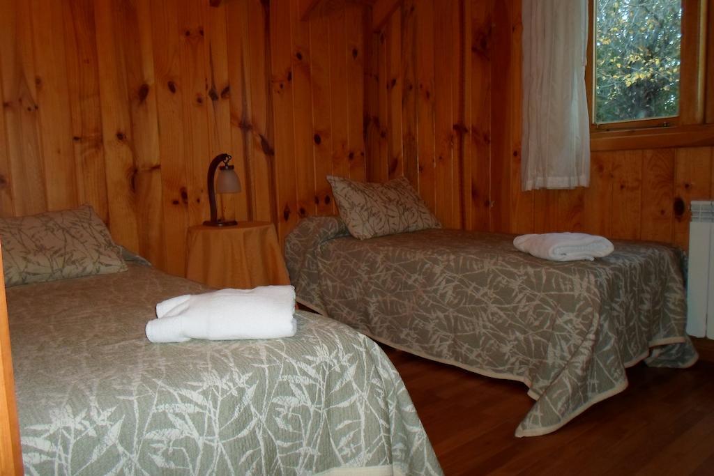 Complejo Hotelero Illihue - Cabanas & Hosteria Junin de los Andes Phòng bức ảnh